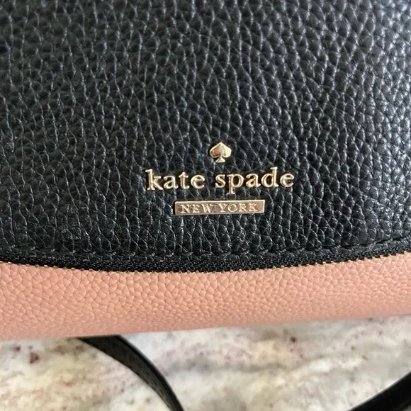 Kate Spade Black and Tan crossbody/shoulder bag - Picture 3 of 7